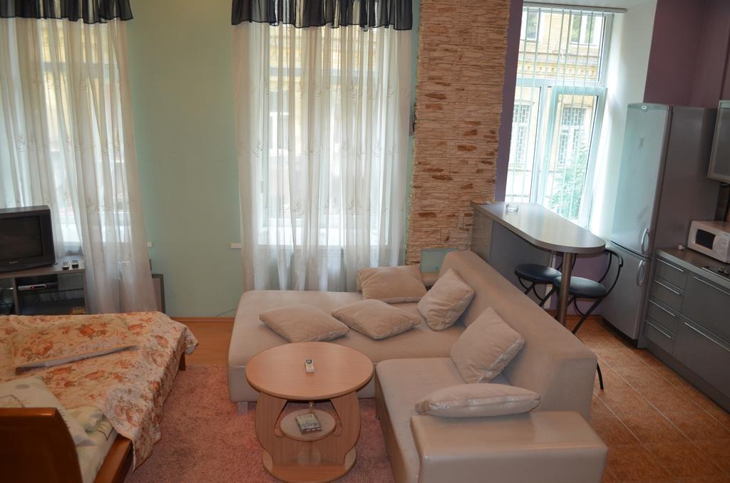 Chapayev Apartments Kiev Kamer foto